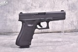 Glock G22Gen 4 .40 S&W - 2 of 3