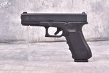 Glock G22Gen 4 .40 S&W - 2 of 3