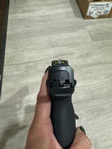 SMITH & WESSON M&P 40 FULL SIZE .40 S&W - 2 of 3