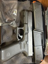 GLOCK G17 GEN 5 POLICE TRADE IN 9MM LUGER (9X19 PARA) - 2 of 3