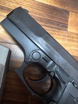 STOEGER COUGAR 8000 FL 9MM LUGER (9X19 PARA) - 3 of 3