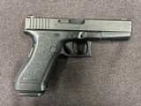 GLOCK 17 Gen 2 9MM LUGER (9X19 PARA) - 1 of 3