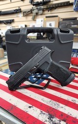 SIG SAUER P365 X-MACRO 9MM LUGER (9X19 PARA) - 1 of 3