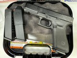 GLOCK 17 GEN 5 9MM LUGER (9X19 PARA) - 1 of 2