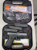 GLOCK G19 GEN 5 MOS (AU) 9MM LUGER (9X19 PARA) - 2 of 3