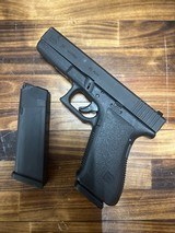 GLOCK 21 GEN 2 .45 ACP - 1 of 3