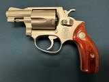 SMITH & WESSON 60-3 LADY SMITH .38 SPL - 2 of 3