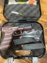 GLOCK G17 FLAG 9MM LUGER (9X19 PARA) - 1 of 3