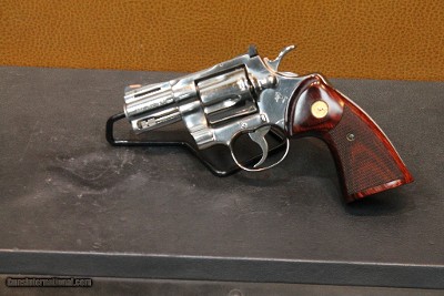 COLT PYTHON .357 MAG