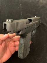 SIG SAUER SP2022 9MM LUGER (9X19 PARA) - 3 of 3