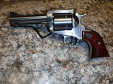 RUGER NEW MODEL SUPER BLACKHAWK .44 MAG .44 MAGNUM - 1 of 3