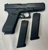 GLOCK 17 GEN 5 9MM LUGER (9X19 PARA) - 2 of 3