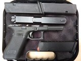 GLOCK 22 G22 Gen 5 .40 S&W - 3 of 3