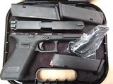 GLOCK 22 G22 Gen 5 .40 S&W - 3 of 3