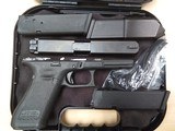 GLOCK 22 G22 Gen 5 .40 S&W - 3 of 3