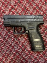 SPRINGFIELD ARMORY XD-40 SUB COMPACT .40 S&W - 2 of 2