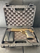 MAGNUM RESEARCH DESERT EAGLE .50 AE - 1 of 3