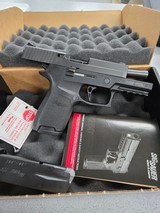 SIG SAUER P250 COMPACT .40 S&W - 1 of 1