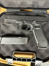 GLOCK G17 GEN 4 POLICE TRADE IN 9MM LUGER (9X19 PARA) - 2 of 3