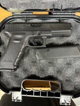 GLOCK 17 GEN 3 LEO TRADE IN 9MM LUGER (9X19 PARA) - 1 of 3