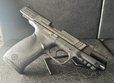 SMITH & WESSON M&P 45 .45 ACP - 2 of 3