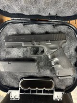 GLOCK 17 GEN 3 LEO TRADE IN 9MM LUGER (9X19 PARA) - 2 of 3