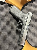 GLOCK 17 GEN 3 LEO TRADE IN 9MM LUGER (9X19 PARA) - 2 of 3