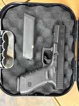 GLOCK 17 GEN 3 LEO TRADE IN 9MM LUGER (9X19 PARA) - 2 of 3