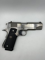 COLT 1911 Commander .45 ACP - 2 of 3