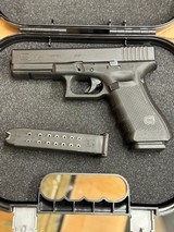 GLOCK 17 G17 GEN 4 9mm w/ 2 MAGS (POLICE TRADE-IN) 9MM LUGER (9X19 PARA) - 1 of 3