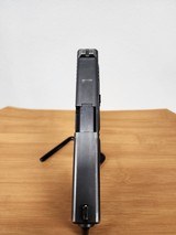 GLOCK 22 g22 gen 3 w/ Night Sights .40 S&W - 3 of 3