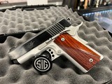 KIMBER 1911 ULTRA Carry II .45 ACP - 1 of 3