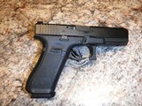 GLOCK 17 G17 GEN 5 9MM W/1 MAG (Police Trade-In) 9MM LUGER (9X19 PARA) - 3 of 3