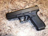 GLOCK 17 G17 GEN 5 9MM W/1 MAG (Police Trade-In) 9MM LUGER (9X19 PARA) - 1 of 3