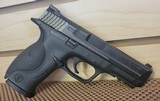 SMITH & WESSON M&P 40 .40 S&W - 2 of 3