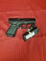 GLOCK 19 19 Gen 5 9MM LUGER (9X19 PARA) - 2 of 3