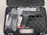 SIG SAUER p320 Carry 9MM LUGER (9X19 PARA) - 1 of 3