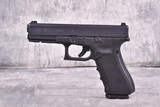 Glock G22Gen 4 .40 S&W - 2 of 3
