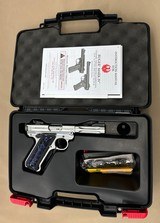 RUGER MARK IV TALO HUNTER RAFFIR .22 LR - 1 of 3