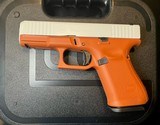 GLOCK G19 gen 5 9MM LUGER (9X19 PARA) - 1 of 2