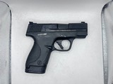 SMITH & WESSON M&P 9 SHIELD 9MM LUGER (9X19 PARA) - 1 of 3