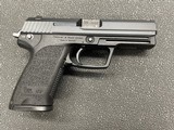 HECKLER & KOCH USP .40 S&W - 1 of 3