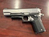 REMINGTON 1911 R 1s .45 ACP - 1 of 2