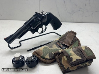 SMITH & WESSON 19-5 .357 MAG