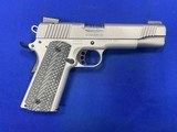 KIMBER 1911 stainless LW .45 ACP - 2 of 3