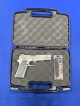 KIMBER 1911 stainless LW .45 ACP - 1 of 3