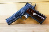 WILSON COMBAT 1911 CQB Elite Commander .45 ACP - 1 of 3