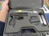 SPRINGFIELD ARMORY XD40 SUB-COMPACT .40 S&W - 1 of 3