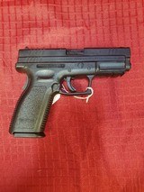 SPRINGFIELD ARMORY XD-40 .40 S&W - 3 of 3