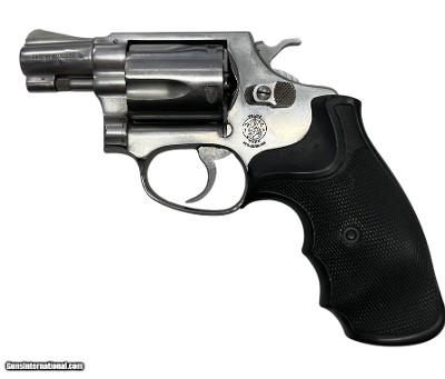 SMITH & WESSON 60